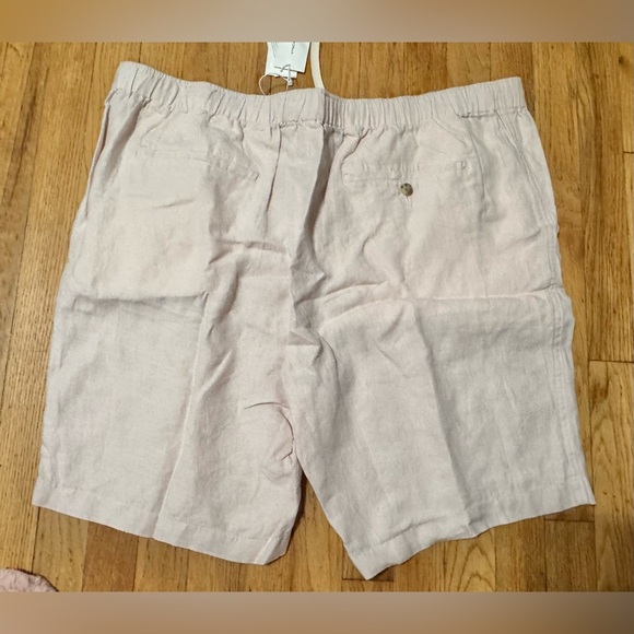 Vince Men's Lightweight Hemp 9" Shorts in Dusty Mauve - Picture 7 of 8